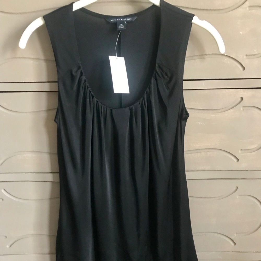 Banana republic black silky top xs